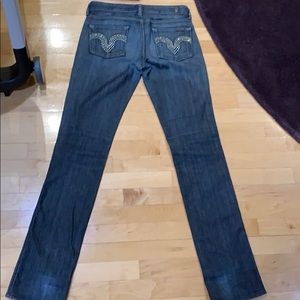 AUTHENTIC WOMENS SIZE 26 seven jeans with jewels
